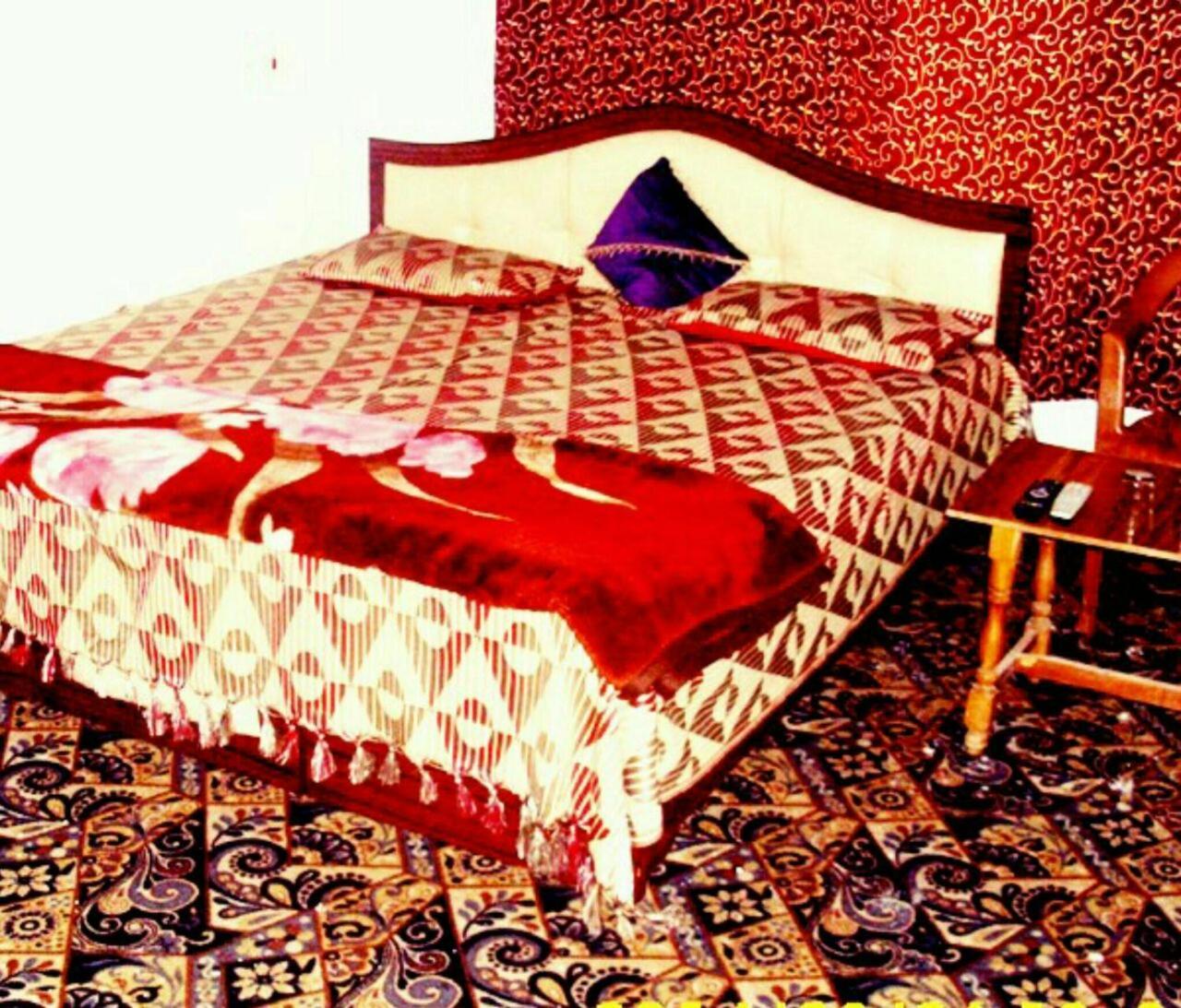 Fabulous Kashmir Srinagar Hotel Екстериор снимка